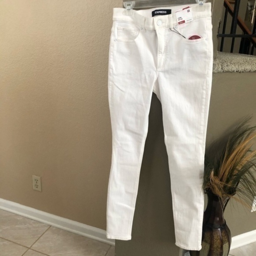 NWT Express High Rise Leggings Jeans Size 6